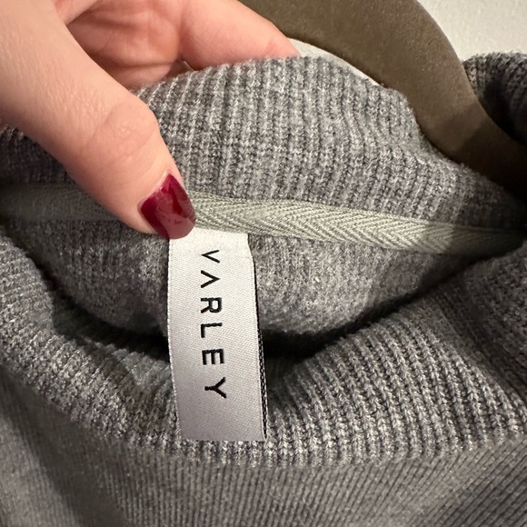 Varley Huntly Side Zip Sweater in Heather Gray, size: L - Picture 4 of 6
